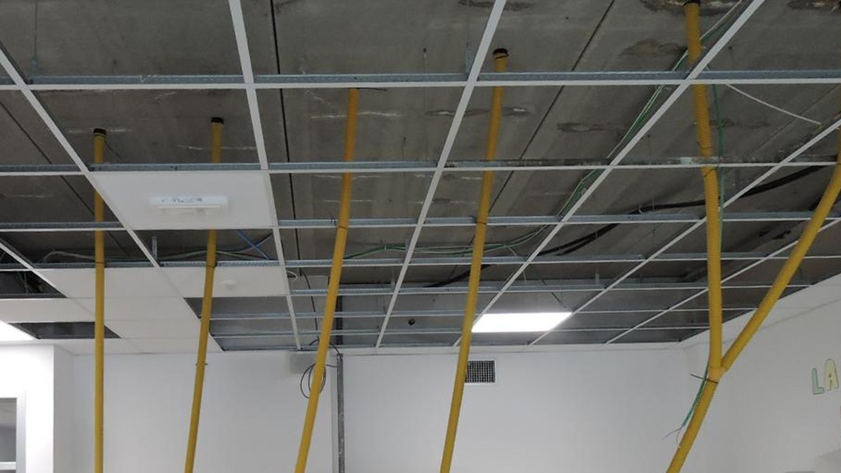Asciugatura tecnica: tubi di insufflaggio di aria secca nel controsoffitto