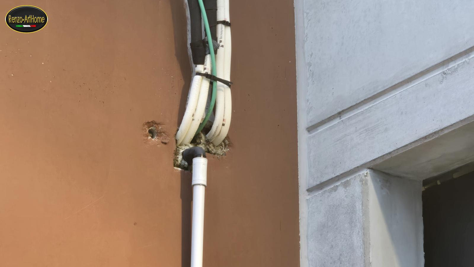 corpo passante sulla facciata