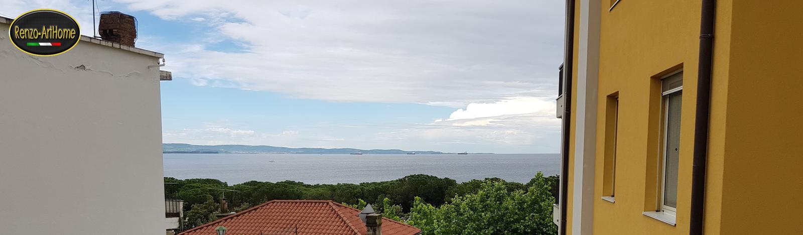 il golfo di Trieste visto dal cantiere