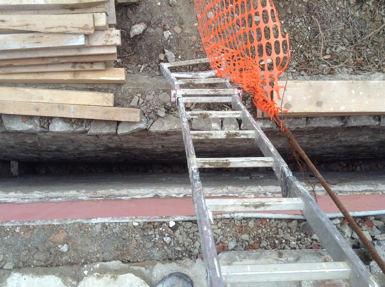lavori nell'intercapedine, 2015